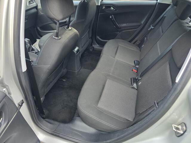 Peugeot 208 1.2 PureTech Blue Lease Executive |GARANTIE|NWE DRIEM|NAVI|CRUISE|