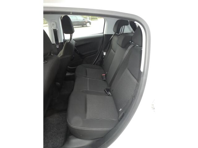 Peugeot 208 1.2 PureTech Blue Lion Airco, Navi, PDC achter, Carplay/mirror link