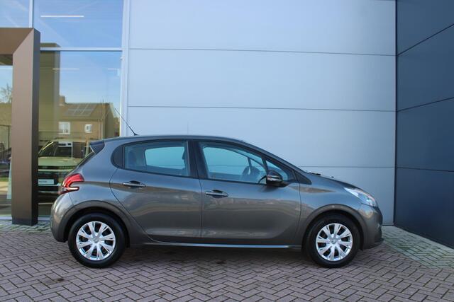 Peugeot 208 1.2 PureTech Blue Lion 1e eigenaar - dealer onderhouden