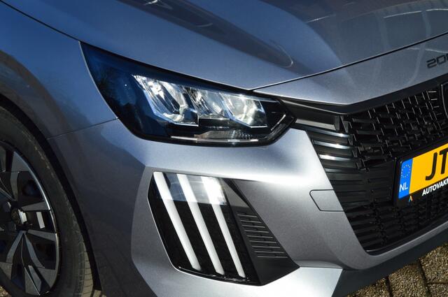 Peugeot 208 Hybrid e-DCS6 Style, Automaat, Pdc