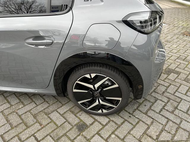 Peugeot 208 1.2 PureTech 100 GT