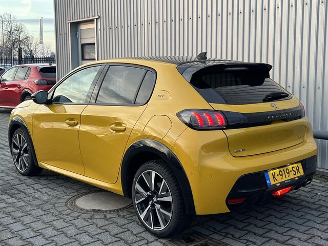 Peugeot 208 1.2 PureTech GT*AUTOM.*ECC*CRUISE*NAVI*CAM*CARPLAY