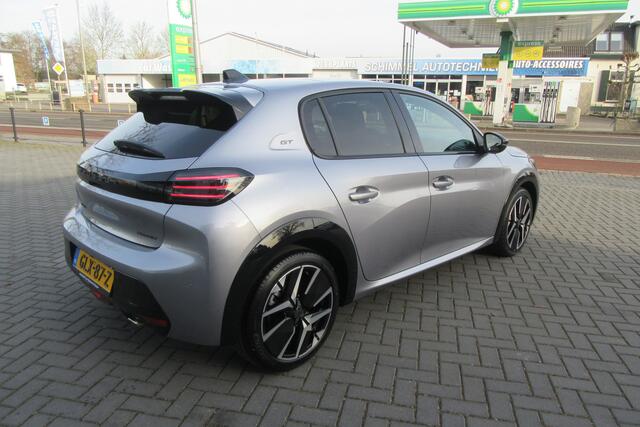 Peugeot 208 Hybrid 100 e-DCS6 GT, Panoramadak