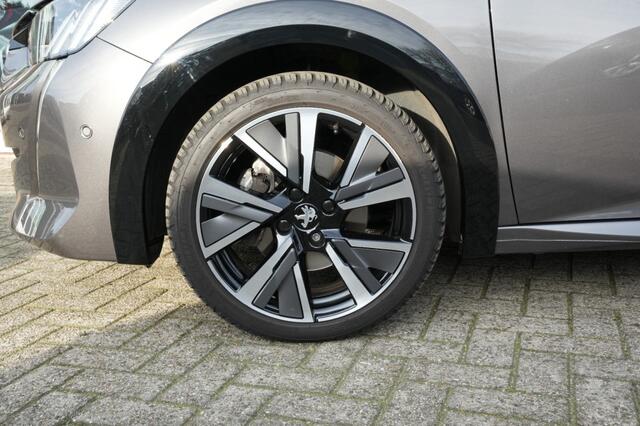 Peugeot 208 1.2 PURETECH GT- ALL IN PRIJS- Carplay-Navi- Camera