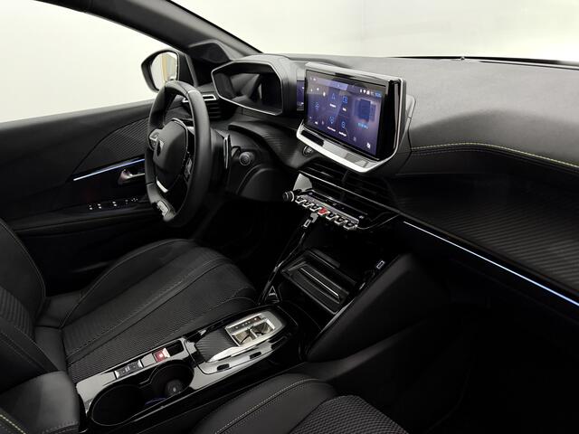Peugeot 208 1.2 Hybrid 145 e-DCS6 GT Half leder, 360 Camera, Navi, Keyless start, Virtual desk, Rijstrook correctie, Cruise control