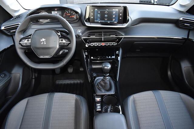 Peugeot 208 1.2 PureTech 100PK Allure Pack | Carplay | Camera | Stoelverw. | Incl. garantie