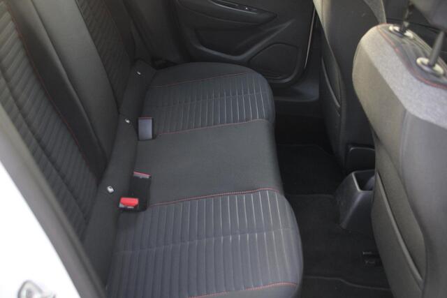 Peugeot 208 1.2 PureTech 100pk Active Pack Airco Navi Carplay Keurig nette auto