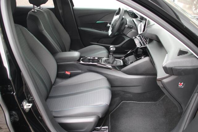 Peugeot 208 1.2 PureTech 100pk Allure Pack Airco Cruise Carplay Camera 1e eigenaar dealer onderhouden