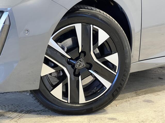 Peugeot 208 Hybrid 100 e-DCS6 Allure | Navigatie/Android/Apple Carplay | LM Velgen 16" | Parkeersensoren Voor en Achter | Cruise Control | DAB | Airco |