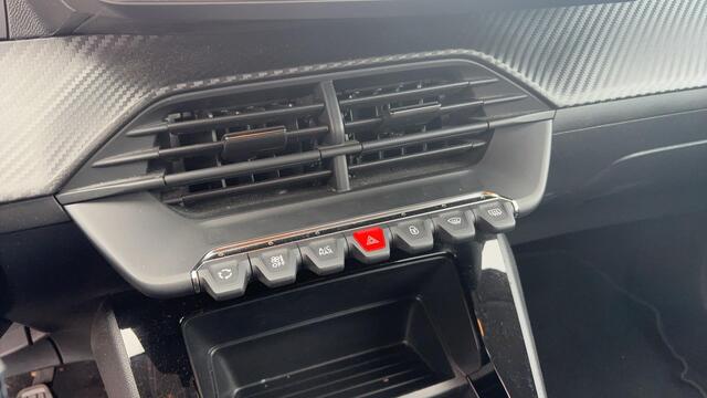 Peugeot 208 1.2 PureTech Like AIRCO / DAB+ / CRUISE / ELEK RAMEN / NL-AUTO