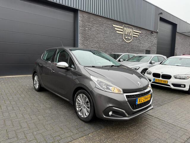 Peugeot 208 1.2 PureTech Blue Lease Allure | 2E EIGENAAR | 12MND GARANTIE | AIRCO | DAB | CARPLAY | NAVI | CRUISE