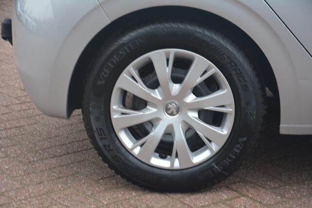 Peugeot 208 1.6 BlueHDi Blue Lease onderhoudshistorie aanwezig laatste beurt bij 155000km met oa cruise control cv navigatie trekhaak pdc airco
