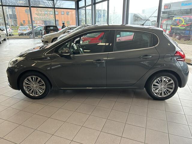 Peugeot 208 1.2 PureTech Allure NAVI PANO DAK BJ 2017 !!!