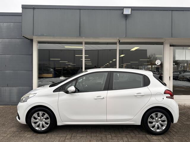 Peugeot 208 1.2 PureTech Blue Lion NAVI,CARPLAY,CRUISE