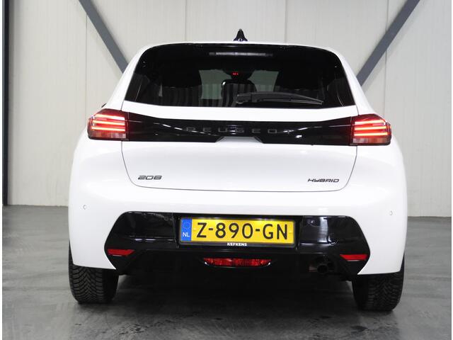 Peugeot 208 Hybrid 100PK e-DCS6 Allure | 1ste eigenaar | AppleCarplay/AndroidAuto | Parkeersensoren | FULL LED | Navigatie | Lederen Stuurwiel | Climate Control | Cruise Control | 16" LMV | Isofix | Privacy Glass |