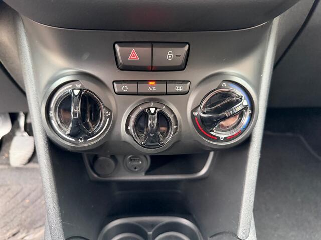 Peugeot 208 1.2 PURET. BLUE LION NAVI AIRCO PDC