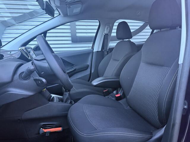 Peugeot 208 1.2 PureTech Blue Lion 1e Eigenaar|Navi|Airco|Cruise|D-Riem v.v. in 2024|N.A.P|PDC|Carplay|Nieuwe APK bij Aflevering