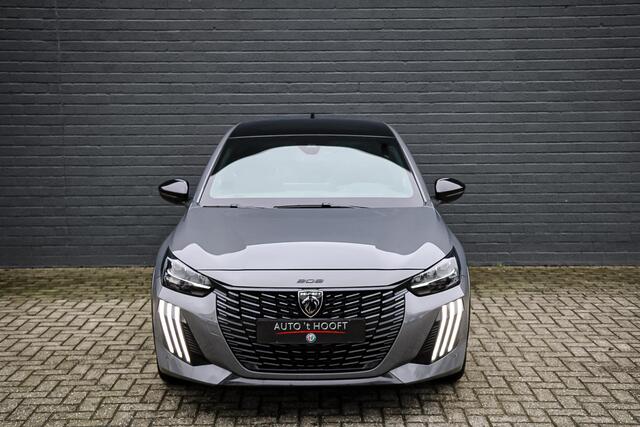 Peugeot 208 1.2 Hybrid 145e GT PANORAMADAK/ CAMERA