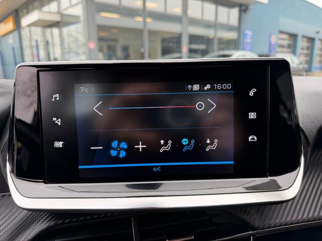 Peugeot 208 1.2 PT BLUE LEASE ACTIVE 100 PK NAVI AIRCO/ECC PDC