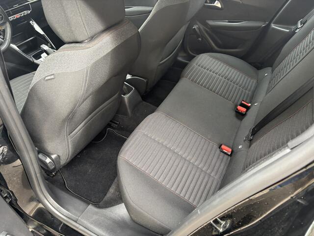 Peugeot 208 1.2 PureTech Active / AUTOMAAT / NAVI / CRUISE / 116dkm! NAP!