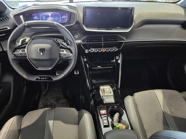 Peugeot 208 1.2 Hybrid 145 e-DCS6 GT | Automaat | Navigatie | Camera Voor en Achter | 3-D Display | Draadloze Telefoonlader |