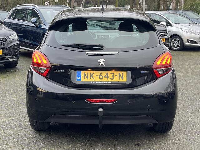 Peugeot 208 1.2 PureTech Blue Lion | NAV. | TREKHAAK | PDC | APPLE CARPLAY/ANDROID AUTO |