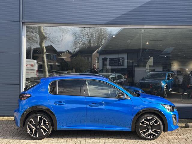 Peugeot 208 1.2 Hybrid GT Automaat | Nieuwe Auto | Meest Complete Uitvoering | 360 Graden Camera | Navigatie | Keyless Entry & Start | Full LED Verlichting | Climate Control | 17" Lichtmetalen Velgen | Parkeersensoren V+A | Dakspoiler Zwart |
