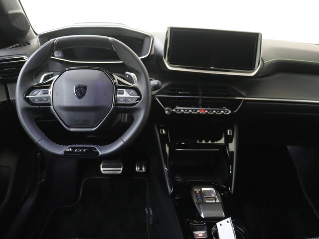 Peugeot 208 1.2 Hybrid 145 e-DCS6 GT I NAVIGATIE I ACHTERUITRIJCAMERA I PARKEERSENSOREN I L.M. VELGEN I SPORT DESIGN I