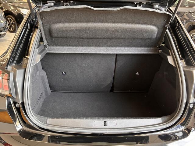 Peugeot 208 1.2 STOELVERWARMING - CARPLAY - PDC