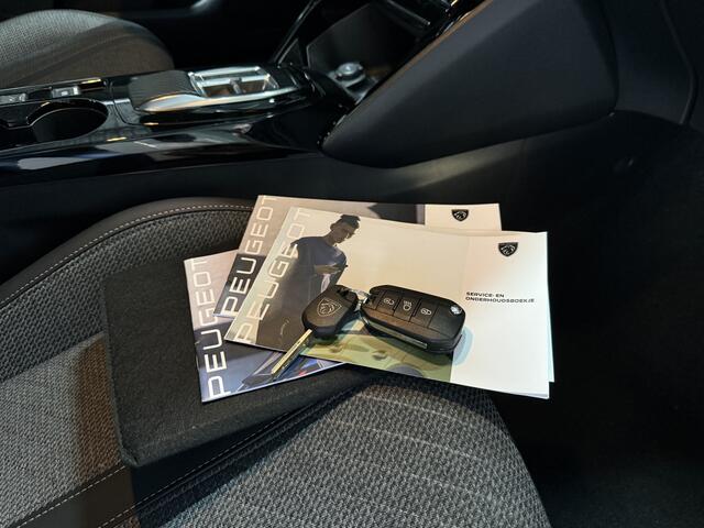 Peugeot 208 1.2 Hybrid DCS6 Allure Navi Camera