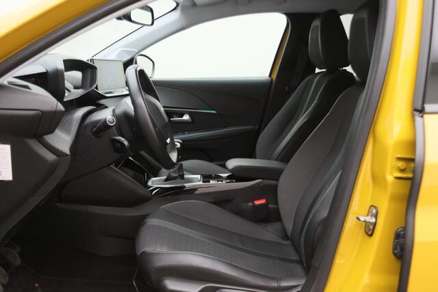 Peugeot 208 1.2 PureTech Blue Lease Allure LED, Keyless, Apple Carplay, Camera, PDC, 16"