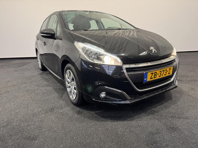Peugeot 208 Signature 1.2 PureTech 82