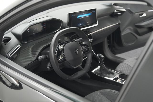 Peugeot 208 PureTech 100 Allure | Apple Carplay | Parkeersensoren | Climate Control