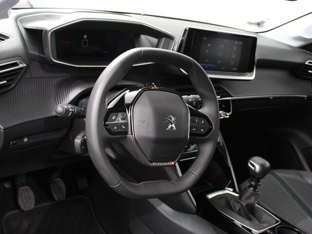 Peugeot 208 1.2 PureTech 100pk Allure Pack Apple Carplay / Android Auto | Camera | Keyless | Adeptive Cruise Control | Stoelverwarming | Getinte Ramen |