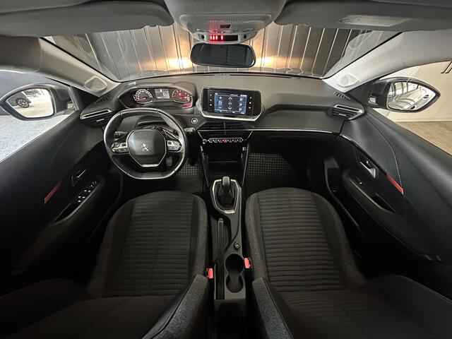 Peugeot 208 1.2 PureTech Active | Carplay | Keyless Start | Navi | Cruise Control | parkeersensor |