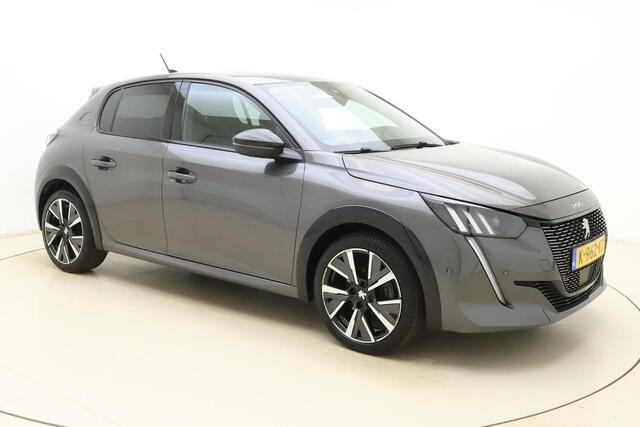 Peugeot 208 1.2 PureTech GT 3D-Cockpit l Keyless l LED l Voorstoelen Verwarmd l Apple Carplay & Android Auto 10'' l Navigatie l Lichtmetalen Velgen l Parkeersensoren