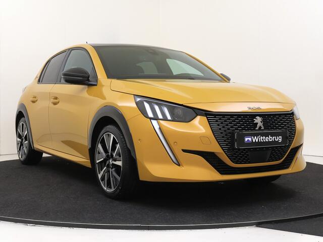 Peugeot 208 1.2 PureTech GT-Line | Stoelverwarming | Camera | Carplay | Clima | Adapt. Cruise Control!!!