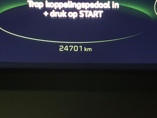 Peugeot 208 1.2 PureTech GT-Line | Stoelverwarming | Camera | Carplay | Clima | Adapt. Cruise Control!!!