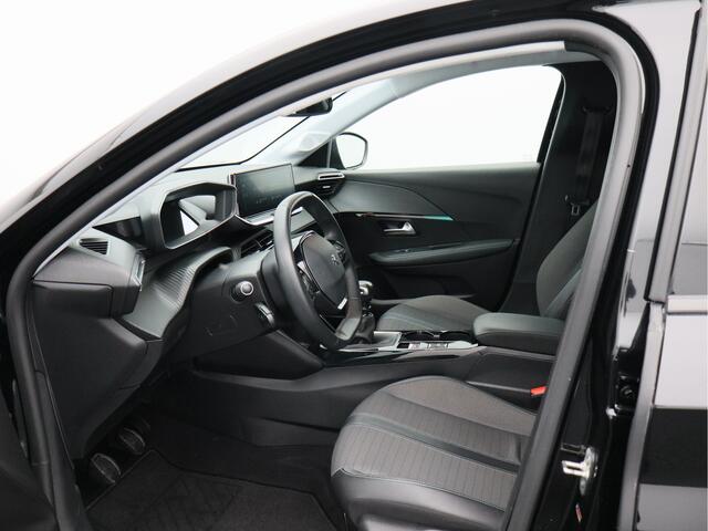 Peugeot 208 1.2 PureTech Blue Lease Allure/ lage km/ compleet/ 100PK!