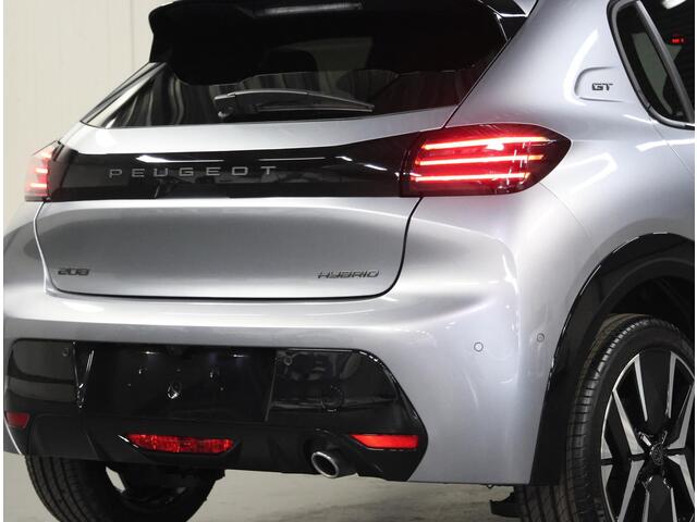 Peugeot 208 1.2 Hybrid 110PK e-DCS6 GT | Incl. ¤4492,88 Korting! | Adaptive CruiseControl met Stop & Go | Camera voor & achter | Dodehoekdetectie | ClimateControl | Keyless Entry/Start | AppleCarPlay/AndroidAuto |