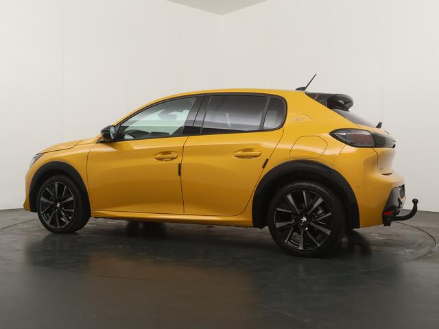 Peugeot 208 1.2 PureTech GT - Panoramadak - Achteruitrijcamera - Apple Carplay/Android Auto - Parkeersensoren Voor en Achter - Adaptieve Cruise Control - Virena Zekerheidspakket t.w.v. ¤895,-