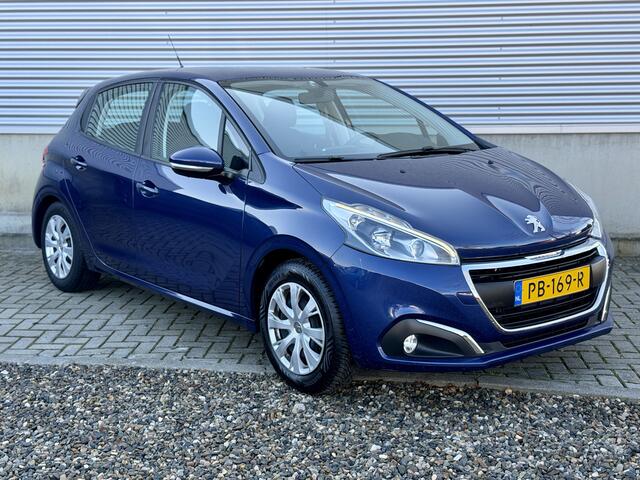 Peugeot 208 1.2 PureTech Blue Lion 5 deurs [ Fm navi,apple carplay,airco,cruise,pdc ]