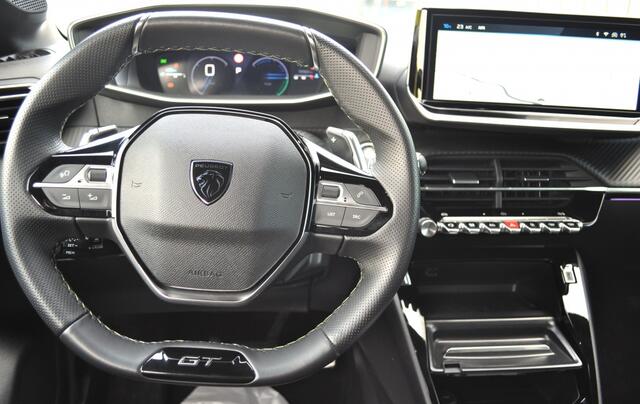 Peugeot 208 Hybrid 136Pk GT Aut trh nav pdc v+a met cam