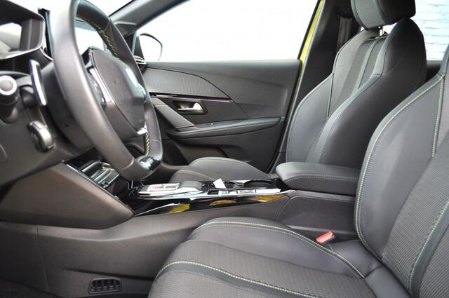 Peugeot 208 Hybrid 136Pk GT Aut trh nav pdc v+a met cam