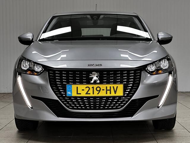 Peugeot 208 1.2 PureTech Blue Lease Active/ D-Riem verv: 102.000 KM!/ LED Koplampen/ Apple + Android/ Lane-Assist./ DAB+/ Navi/ Airco/ Cruise/ Bluetooth/ Multi. LEDER. Stuur/ PDC.