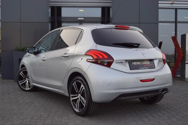 Peugeot 208 1.2 PureTech GT-line / Navi / PDC/ Camera / App-connect