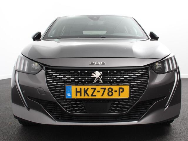 Peugeot 208 1.2 PureTech 100pk Automaat GT-Line Navigatie Apple Carplay/Android Auto Airco Parkeer sensoren Cruise Control Led Lichtmetalen Velgen