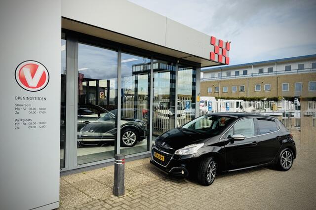 Peugeot 208 1.2 Allure 110PK | CAMERA | CARPLAY | PANO | CLIMA | CRUISE