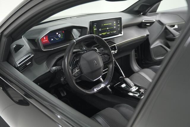Peugeot 208 PureTech 130 EAT8 GT-Line | Camera | Adaptieve Cruise Control | Stoelverwarming | Navigatie