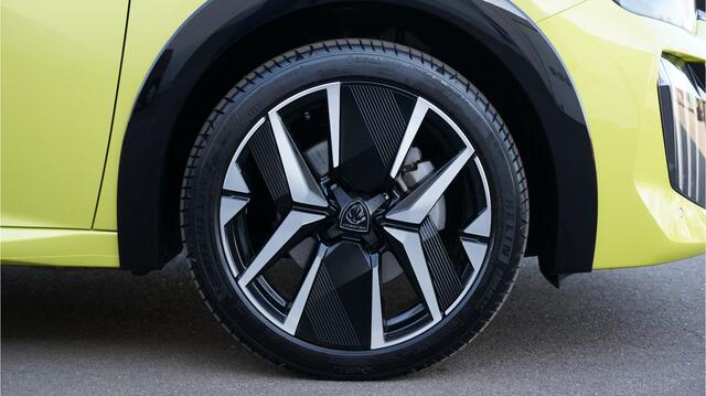 Peugeot 208 Hybrid 136 e-DCS6 GT rijklaar incl garantie